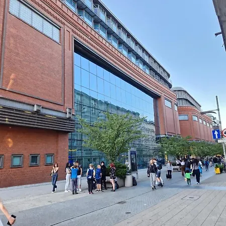 C.m Centrum Iii 아파트 *